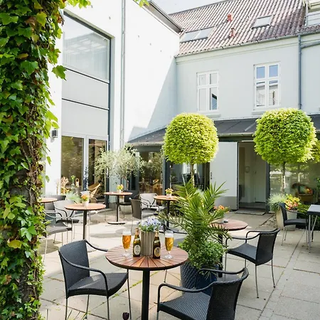 Отель Hotel Thisted Тистед